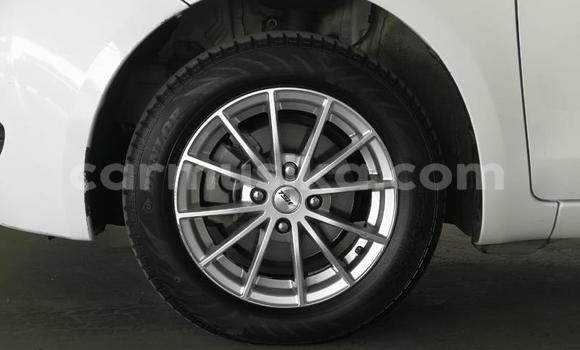 Acheter Occasion Voiture Toyota Yaris Blanc à Beitbridge, Matabeleland South Acheter Occasion Voiture Toyota Yaris Blanc à Beitbridge, Matabeleland South