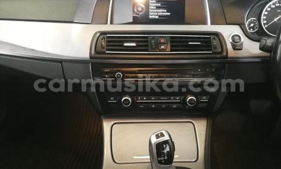 Acheter Occasion Voiture BMW 3200 Blanc à Beitbridge, Matabeleland South Acheter Occasion Voiture BMW 3200 Blanc à Beitbridge, Matabeleland South