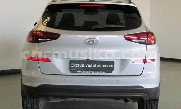 Acheter Occasion Voiture Hyundai Tucson Gris à Beitbridge, Matabeleland South Acheter Occasion Voiture Hyundai Tucson Gris à Beitbridge, Matabeleland South