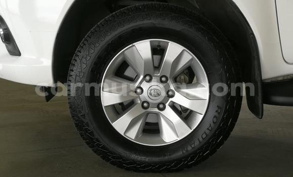 Acheter Occasion Voiture Toyota Hilux Blanc à Beitbridge, Matabeleland South Acheter Occasion Voiture Toyota Hilux Blanc à Beitbridge, Matabeleland South