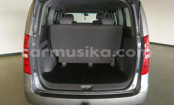 Tenga Tsaru Hyundai H1 Sirivha Mota in Beitbridge in Matabeleland South Tenga Tsaru Hyundai H1 Sirivha Mota in Beitbridge in Matabeleland South