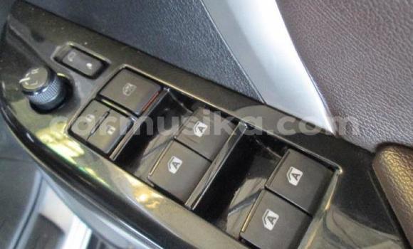 Acheter Occasion Voiture Toyota Fortuner Gris à Beitbridge, Matabeleland South Acheter Occasion Voiture Toyota Fortuner Gris à Beitbridge, Matabeleland South