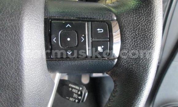 Acheter Occasion Voiture Toyota Fortuner Gris à Beitbridge, Matabeleland South Acheter Occasion Voiture Toyota Fortuner Gris à Beitbridge, Matabeleland South