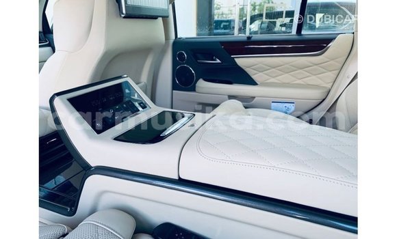 Acheter Import Voiture Lexus LX Rouge à Import - Dubai, Harare Acheter Import Voiture Lexus LX Rouge à Import - Dubai, Harare