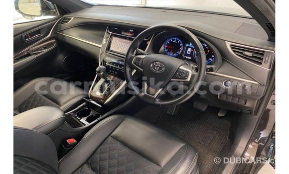 Nunua Imported Toyota Harrier Nyeusi Gari ndani ya Import - Dubai nchini Harare Nunua Imported Toyota Harrier Nyeusi Gari ndani ya Import - Dubai nchini Harare