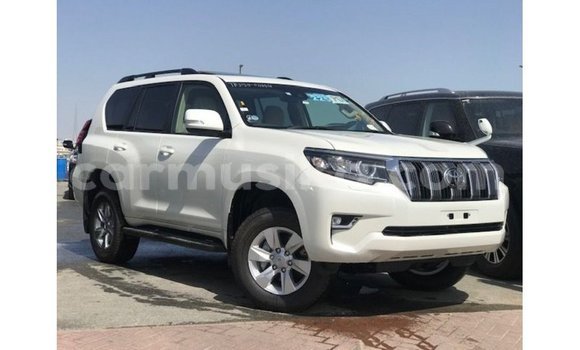 Tenga Imported Toyota Prado Chena Mota in Import - Dubai in Harare Tenga Imported Toyota Prado Chena Mota in Import - Dubai in Harare