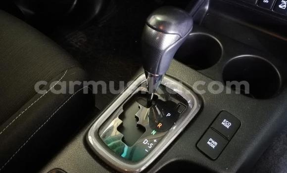 Buy Used Toyota Hilux Silver Car in Beitbridge in Matabeleland South Buy Used Toyota Hilux Silver Car in Beitbridge in Matabeleland South