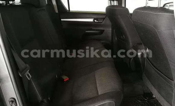 Buy Used Toyota Hilux Silver Car in Beitbridge in Matabeleland South Buy Used Toyota Hilux Silver Car in Beitbridge in Matabeleland South