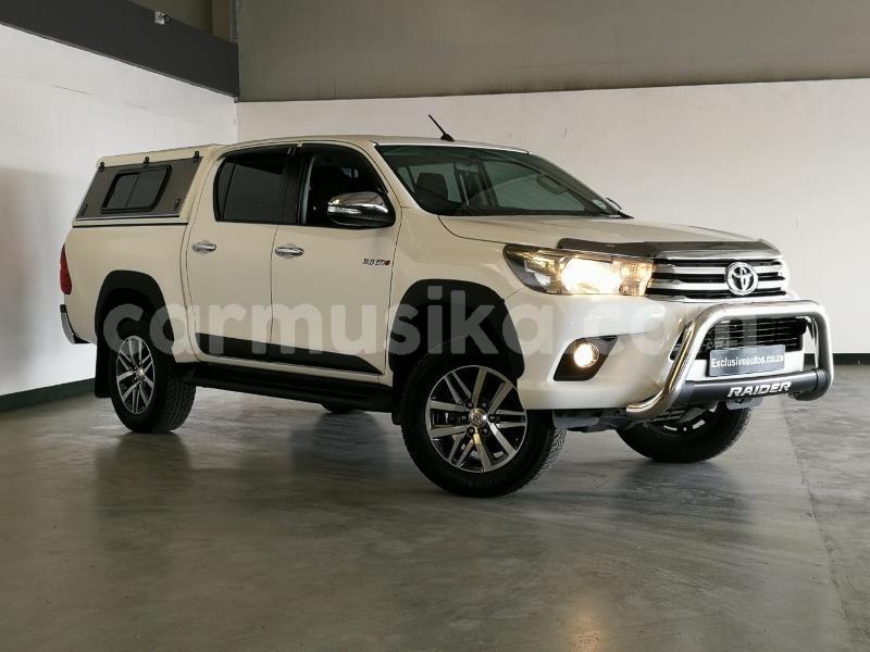 Big with watermark toyota hilux matabeleland south beitbridge 13866