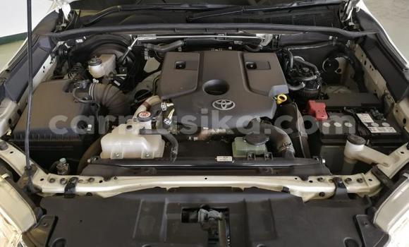 Tenga Tsaru Toyota Hilux Chena Mota in Beitbridge in Matabeleland South Tenga Tsaru Toyota Hilux Chena Mota in Beitbridge in Matabeleland South