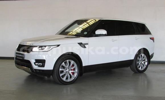 Acheter Occasion Voiture Land Rover Range Rover Blanc à Beitbridge, Matabeleland South Acheter Occasion Voiture Land Rover Range Rover Blanc à Beitbridge, Matabeleland South