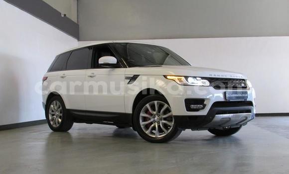 Acheter Occasion Voiture Land Rover Range Rover Blanc à Beitbridge, Matabeleland South Acheter Occasion Voiture Land Rover Range Rover Blanc à Beitbridge, Matabeleland South