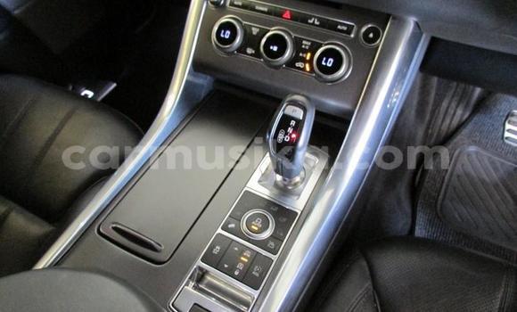 Acheter Occasion Voiture Land Rover Range Rover Blanc à Beitbridge, Matabeleland South Acheter Occasion Voiture Land Rover Range Rover Blanc à Beitbridge, Matabeleland South