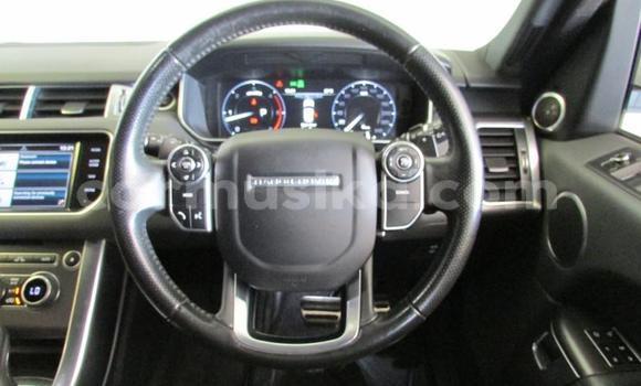 Acheter Occasion Voiture Land Rover Range Rover Blanc à Beitbridge, Matabeleland South Acheter Occasion Voiture Land Rover Range Rover Blanc à Beitbridge, Matabeleland South