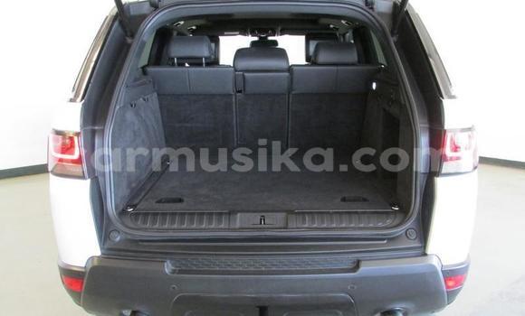 Acheter Occasion Voiture Land Rover Range Rover Blanc à Beitbridge, Matabeleland South Acheter Occasion Voiture Land Rover Range Rover Blanc à Beitbridge, Matabeleland South