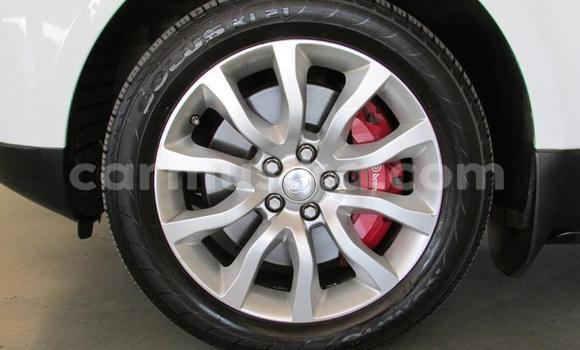 Acheter Occasion Voiture Land Rover Range Rover Blanc à Beitbridge, Matabeleland South Acheter Occasion Voiture Land Rover Range Rover Blanc à Beitbridge, Matabeleland South