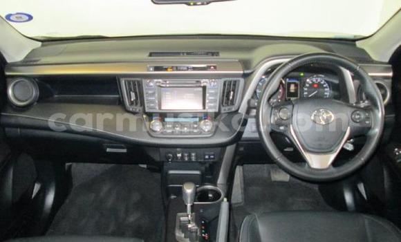 Nunua Ilio tumika Toyota RAV4 Fedha Gari ndani ya Beitbridge nchini Matabeleland Kusini Nunua Ilio tumika Toyota RAV4 Fedha Gari ndani ya Beitbridge nchini Matabeleland Kusini