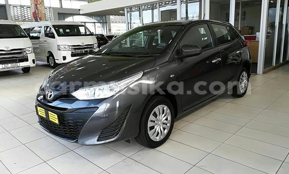 Buy Used Toyota Yaris Silver Car in Beitbridge in Matabeleland South Buy Used Toyota Yaris Silver Car in Beitbridge in Matabeleland South