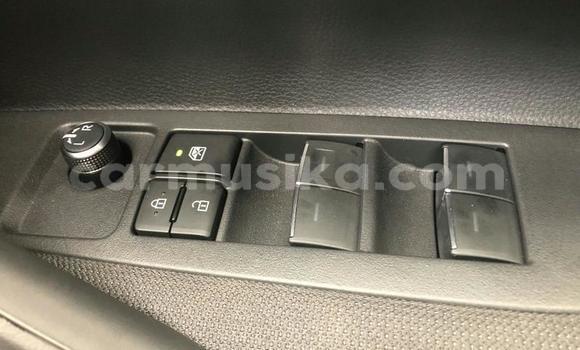 Acheter Occasion Voiture Toyota Yaris Blanc à Beitbridge, Matabeleland South Acheter Occasion Voiture Toyota Yaris Blanc à Beitbridge, Matabeleland South