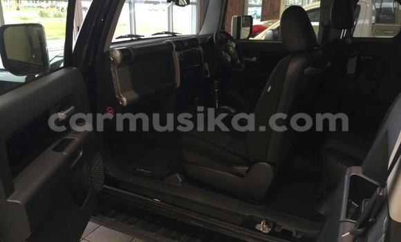 Acheter Occasion Voiture Toyota FJ Cruiser Gris à Beitbridge, Matabeleland South Acheter Occasion Voiture Toyota FJ Cruiser Gris à Beitbridge, Matabeleland South