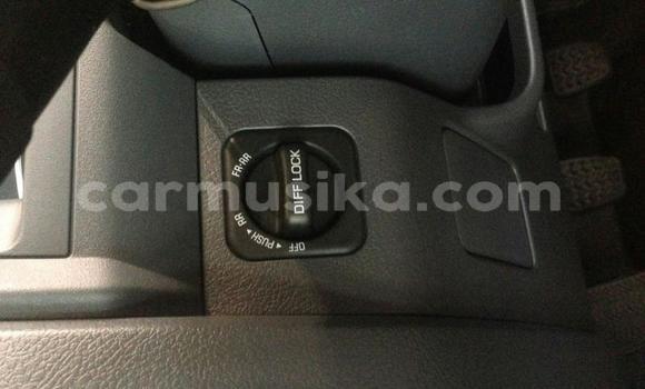 Acheter Occasion Voiture Toyota Land Cruiser Gris à Beitbridge, Matabeleland South Acheter Occasion Voiture Toyota Land Cruiser Gris à Beitbridge, Matabeleland South