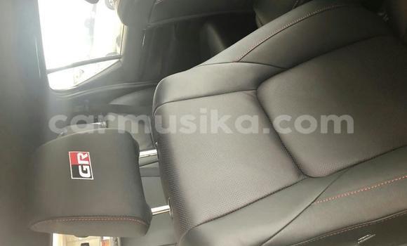 Acheter Occasion Voiture Toyota Land Cruiser Blanc à Beitbridge, Matabeleland South Acheter Occasion Voiture Toyota Land Cruiser Blanc à Beitbridge, Matabeleland South