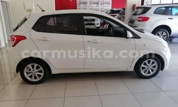 Tenga Tsaru Hyundai i10 Chena Mota in Beitbridge in Matabeleland South Tenga Tsaru Hyundai i10 Chena Mota in Beitbridge in Matabeleland South