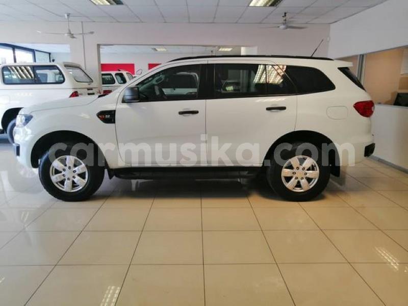 Big with watermark ford everest matabeleland south beitbridge 13893