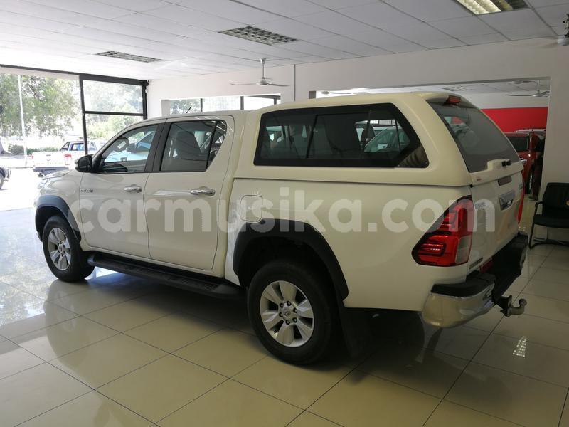 Big with watermark toyota hilux matabeleland south beitbridge 13894