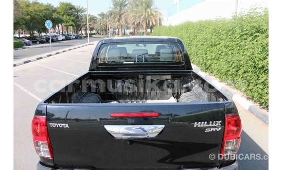 Acheter Import Voiture Toyota Hilux Noir à Import - Dubai, Harare Acheter Import Voiture Toyota Hilux Noir à Import - Dubai, Harare