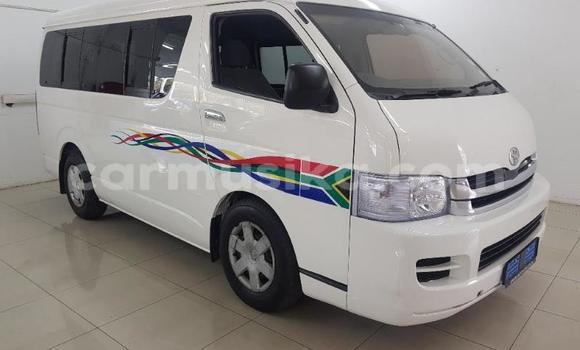 Acheter Occasion Voiture Toyota Hiace Blanc à Beitbridge, Matabeleland South Acheter Occasion Voiture Toyota Hiace Blanc à Beitbridge, Matabeleland South