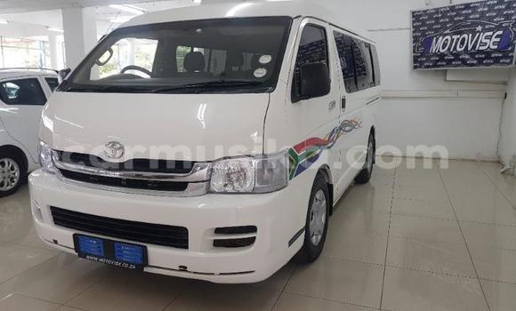 Acheter Occasion Voiture Toyota Hiace Blanc à Beitbridge, Matabeleland South Acheter Occasion Voiture Toyota Hiace Blanc à Beitbridge, Matabeleland South
