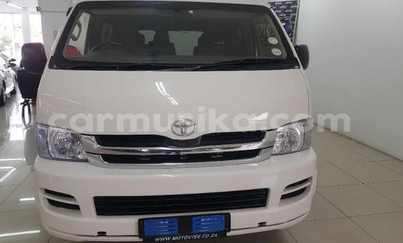 Acheter Occasion Voiture Toyota Hiace Blanc à Beitbridge, Matabeleland South Acheter Occasion Voiture Toyota Hiace Blanc à Beitbridge, Matabeleland South
