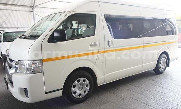 Acheter Occasion Voiture Toyota Hiace Blanc à Beitbridge, Matabeleland South Acheter Occasion Voiture Toyota Hiace Blanc à Beitbridge, Matabeleland South