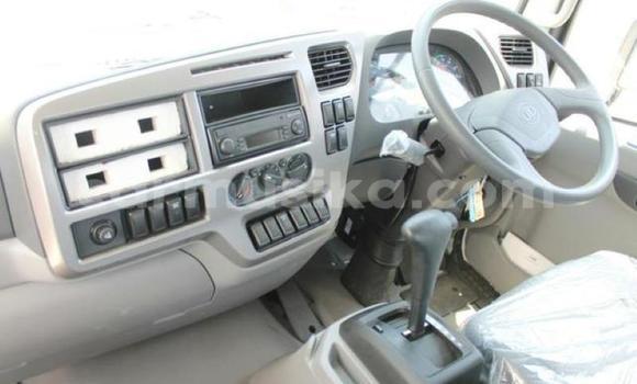 Acheter Occasion Utilitaire Nissan UD Blanc à Beitbridge, Matabeleland South Acheter Occasion Utilitaire Nissan UD Blanc à Beitbridge, Matabeleland South