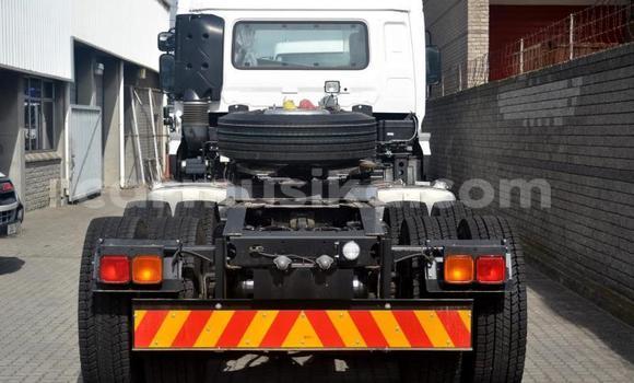 Tenga Tsaru Nissan UD Chena Rori in Beitbridge in Matabeleland South Tenga Tsaru Nissan UD Chena Rori in Beitbridge in Matabeleland South