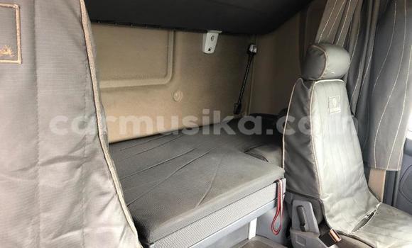 Tenga Tsaru Scania Irizar Chena Rori in Beitbridge in Matabeleland South Tenga Tsaru Scania Irizar Chena Rori in Beitbridge in Matabeleland South