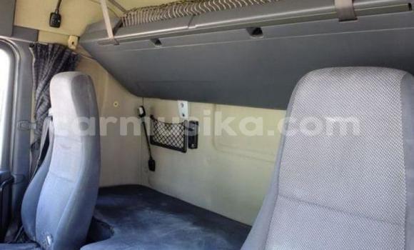 Buy Used Scania R420 White Truck in Beitbridge in Matabeleland South Buy Used Scania R420 White Truck in Beitbridge in Matabeleland South