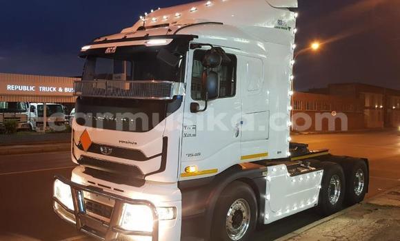 Acheter Occasion Utilitaire Mercedes‒Benz Atego Blanc à Beitbridge, Matabeleland South Acheter Occasion Utilitaire Mercedes‒Benz Atego Blanc à Beitbridge, Matabeleland South
