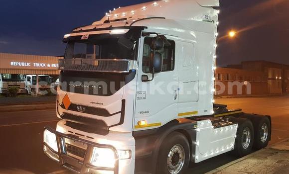 Acheter Occasion Utilitaire Mercedes‒Benz Atego Blanc à Beitbridge, Matabeleland South Acheter Occasion Utilitaire Mercedes‒Benz Atego Blanc à Beitbridge, Matabeleland South