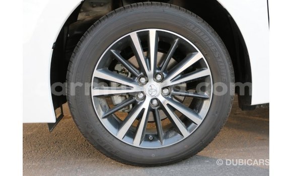 Acheter Import Voiture Toyota Corolla Blanc à Import - Dubai, Harare Acheter Import Voiture Toyota Corolla Blanc à Import - Dubai, Harare