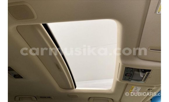 Nunua Imported Toyota Land Cruiser Nyeupe Gari ndani ya Import - Dubai nchini Harare Nunua Imported Toyota Land Cruiser Nyeupe Gari ndani ya Import - Dubai nchini Harare