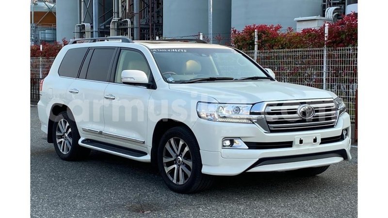 Big with watermark toyota land cruiser harare import dubai 13918