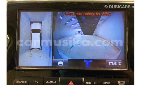 Tenga Imported Toyota Land Cruiser Chena Mota in Import - Dubai in Harare Tenga Imported Toyota Land Cruiser Chena Mota in Import - Dubai in Harare