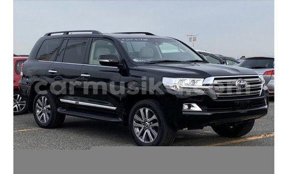 Nunua Imported Toyota Land Cruiser Nyeusi Gari ndani ya Import - Dubai nchini Harare Nunua Imported Toyota Land Cruiser Nyeusi Gari ndani ya Import - Dubai nchini Harare