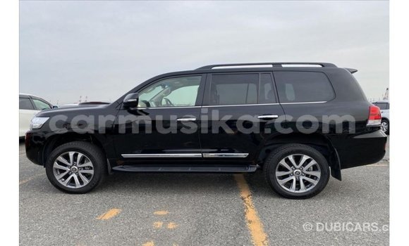 Nunua Imported Toyota Land Cruiser Nyeusi Gari ndani ya Import - Dubai nchini Harare Nunua Imported Toyota Land Cruiser Nyeusi Gari ndani ya Import - Dubai nchini Harare