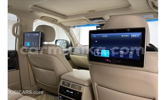 Nunua Imported Toyota Land Cruiser Nyeusi Gari ndani ya Import - Dubai nchini Harare Nunua Imported Toyota Land Cruiser Nyeusi Gari ndani ya Import - Dubai nchini Harare