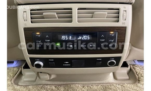 Nunua Imported Toyota Land Cruiser Nyeusi Gari ndani ya Import - Dubai nchini Harare Nunua Imported Toyota Land Cruiser Nyeusi Gari ndani ya Import - Dubai nchini Harare