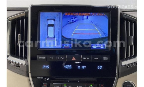 Nunua Imported Toyota Land Cruiser Nyeusi Gari ndani ya Import - Dubai nchini Harare Nunua Imported Toyota Land Cruiser Nyeusi Gari ndani ya Import - Dubai nchini Harare