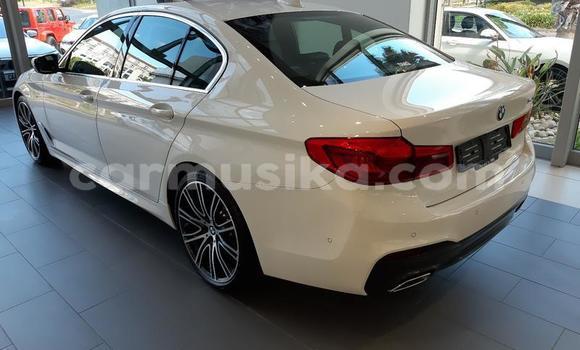 Acheter Occasion Voiture BMW 3–Series Blanc à Beitbridge, Matabeleland South Acheter Occasion Voiture BMW 3–Series Blanc à Beitbridge, Matabeleland South